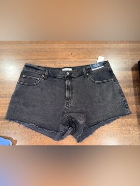 Abercrombie & Fitch 90’s Relaxed Cutoff Women’s Shorts Size 34 Curve Love